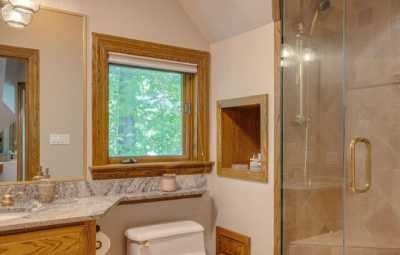 Home For Sale in Hollis, New Hampshire