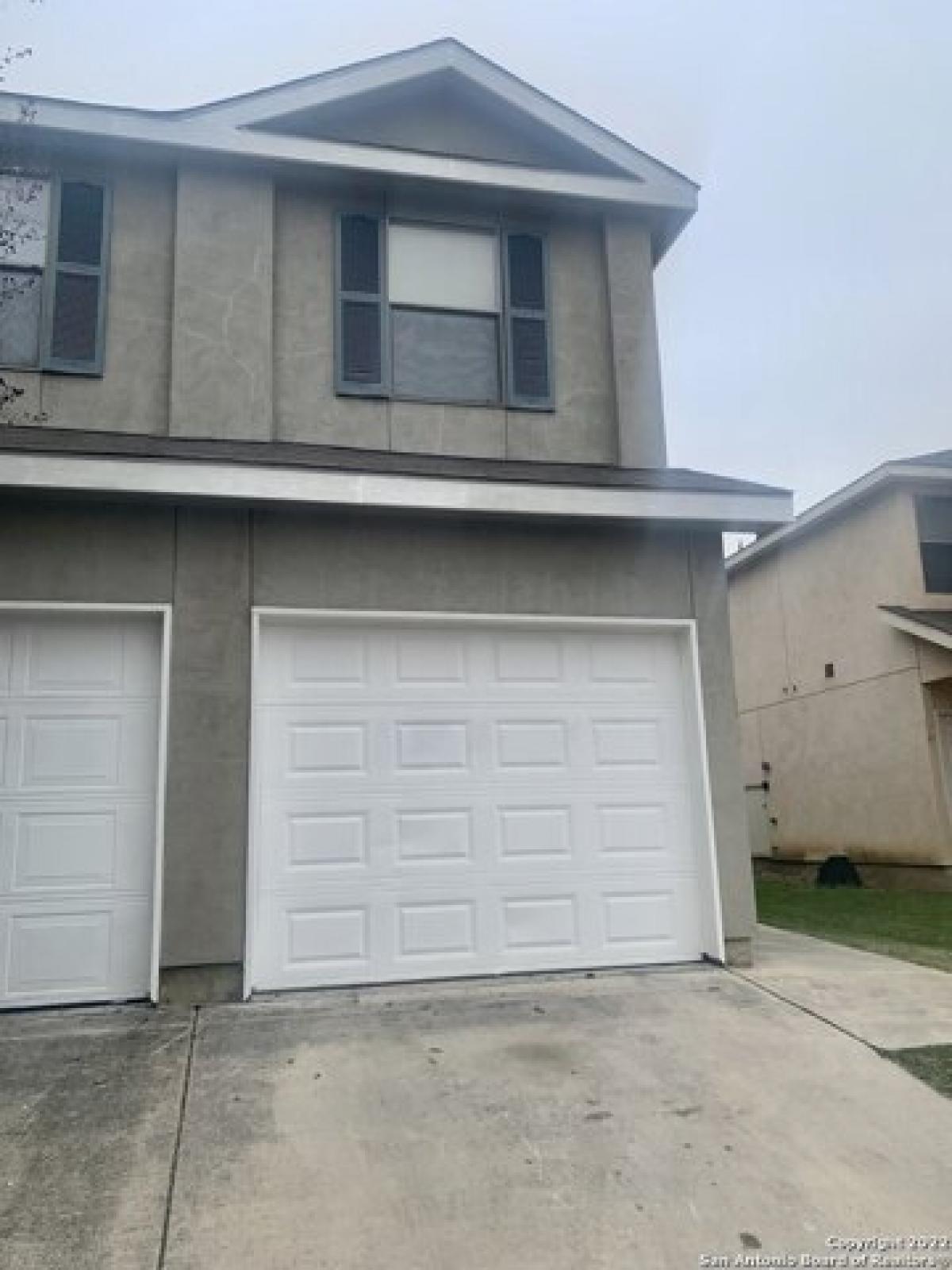 Picture of Home For Rent in Universal City, Texas, United States