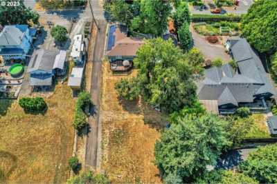 Residential Land For Sale in Milwaukie, Oregon