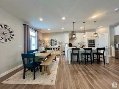 Home For Sale in Syracuse, Utah