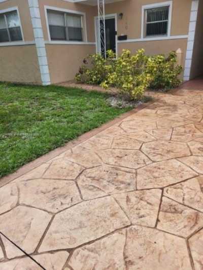 Home For Rent in Miami Gardens, Florida