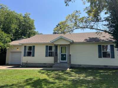 Home For Sale in Taneyville, Missouri