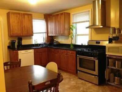 Apartment For Rent in Somerville, Massachusetts