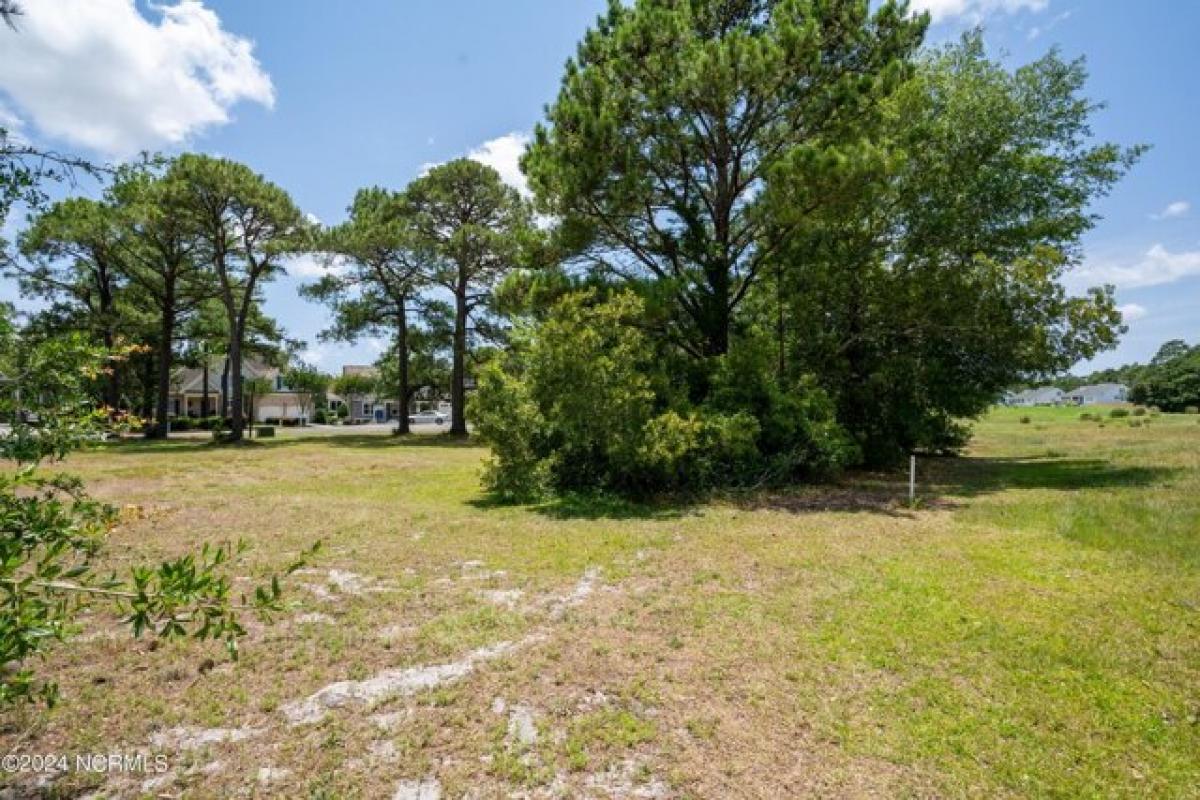 Picture of Residential Land For Sale in Southport, North Carolina, United States