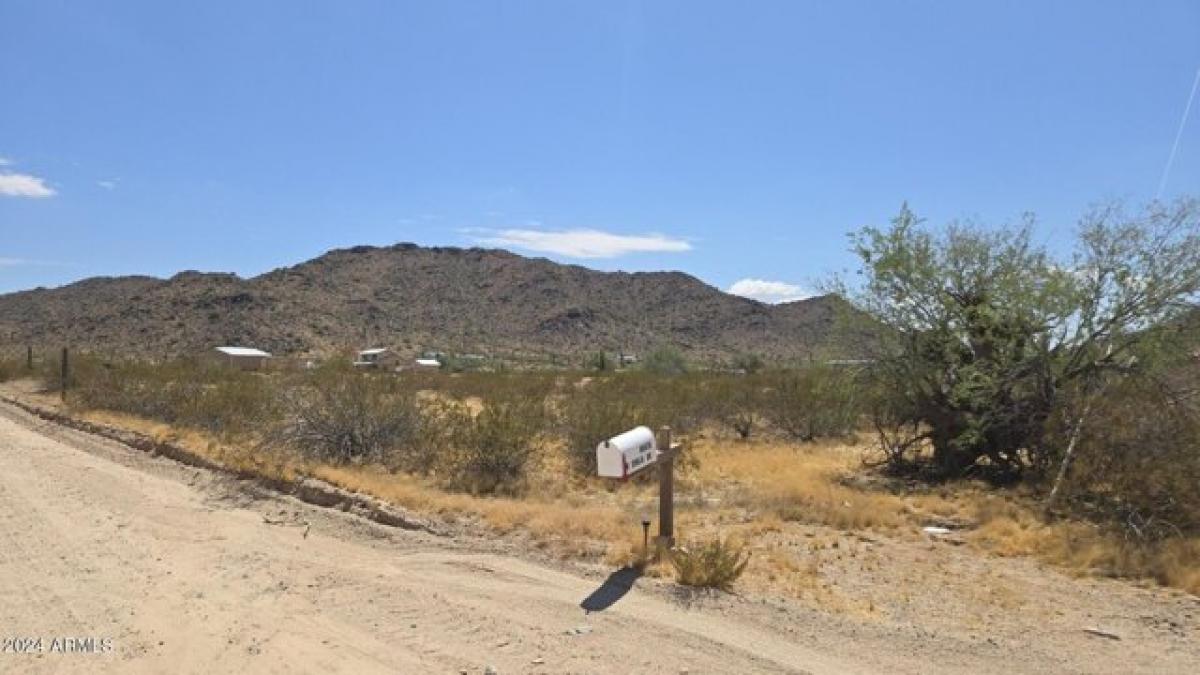 Picture of Residential Land For Sale in Maricopa, Arizona, United States