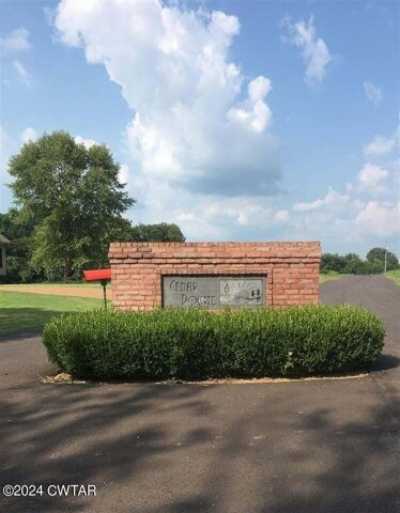 Residential Land For Sale in Friendship, Tennessee