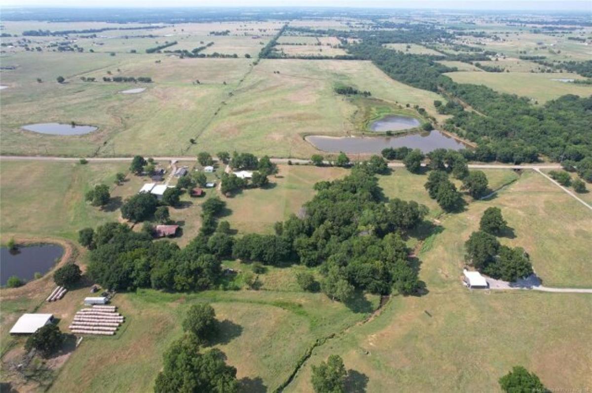 Picture of Residential Land For Sale in Calera, Oklahoma, United States