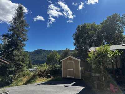 Home For Sale in Redway, California