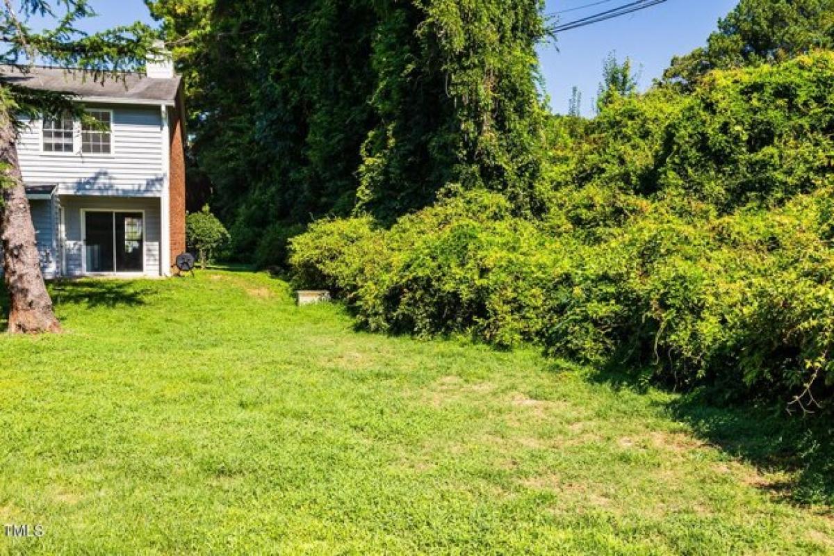 Picture of Home For Sale in Carrboro, North Carolina, United States