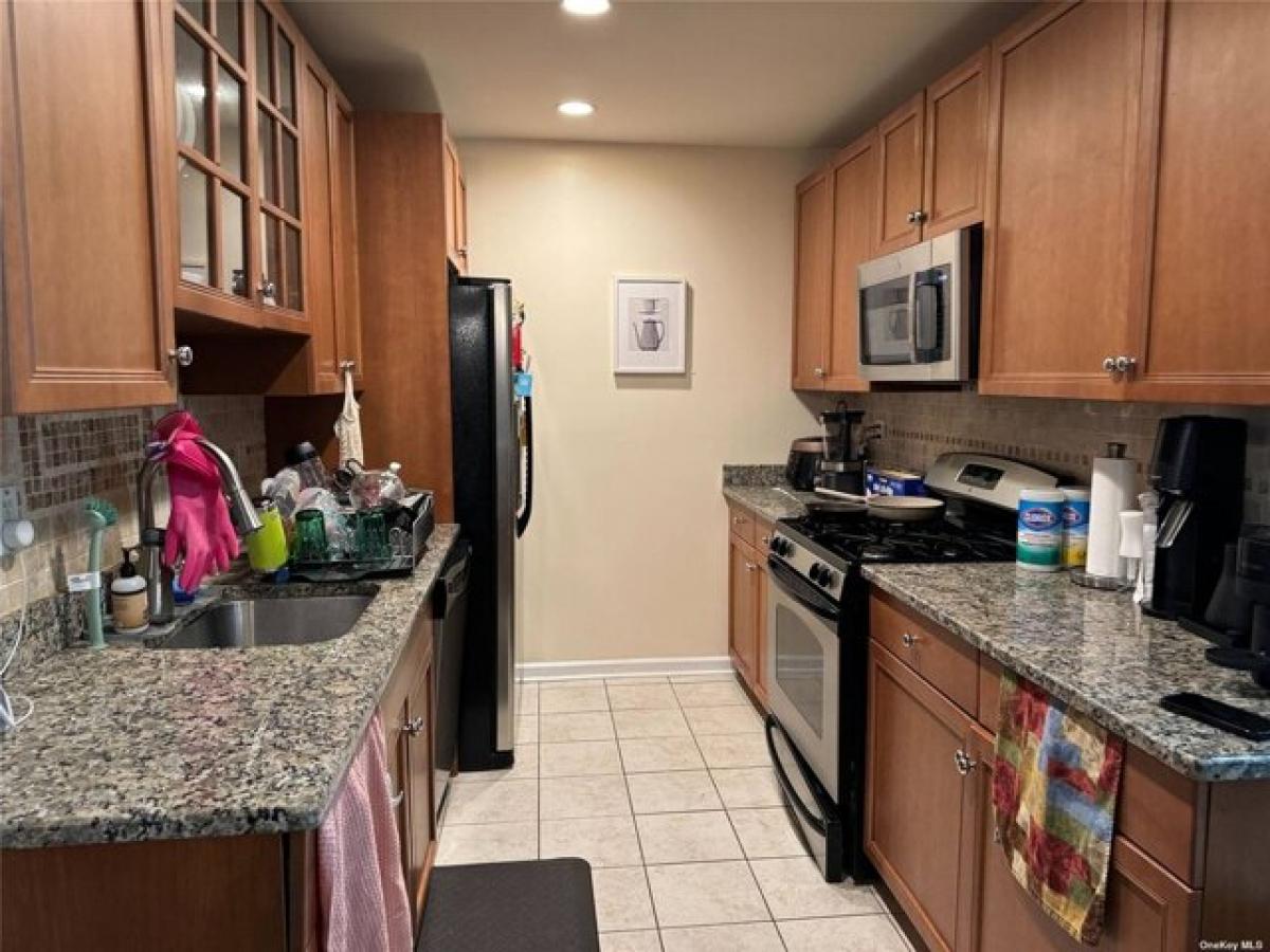 Picture of Apartment For Rent in College Point, New York, United States