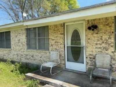 Home For Sale in Avery, Texas