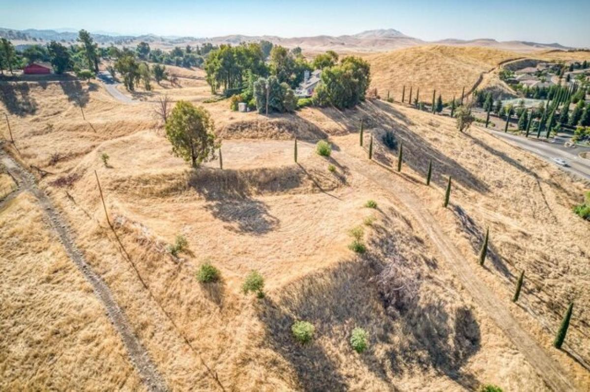 Picture of Residential Land For Sale in Friant, California, United States