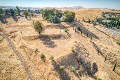 Residential Land For Sale in Friant, California