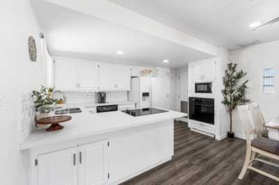 Home For Sale in Quartz Hill, California