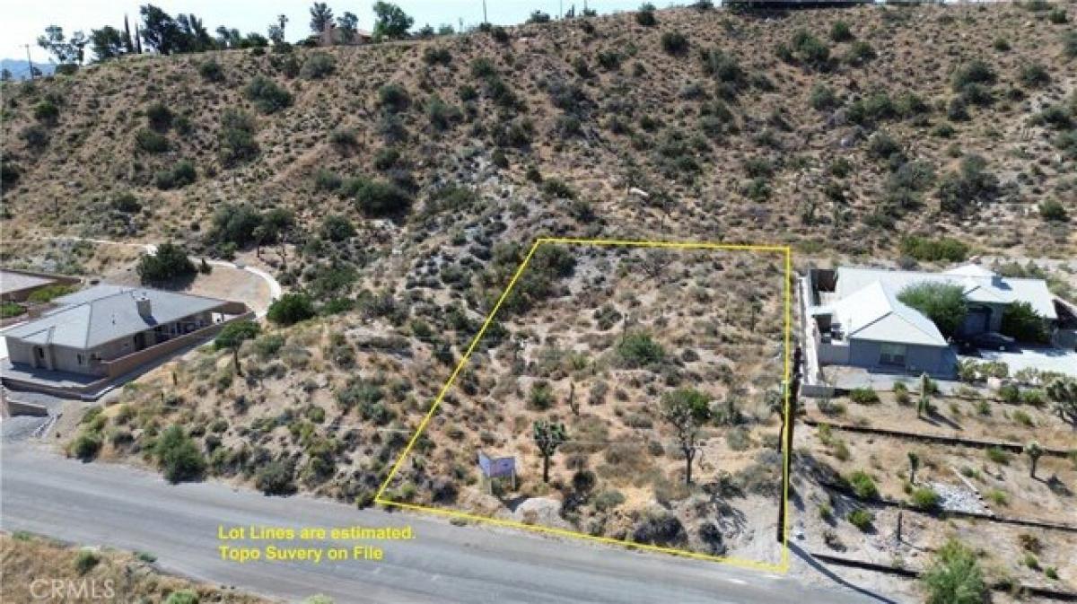 Picture of Residential Land For Sale in Yucca Valley, California, United States