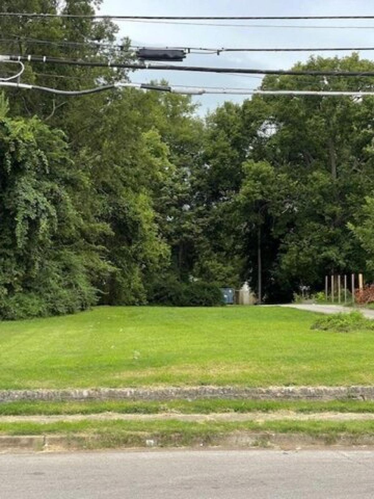 Picture of Residential Land For Sale in Bowling Green, Kentucky, United States