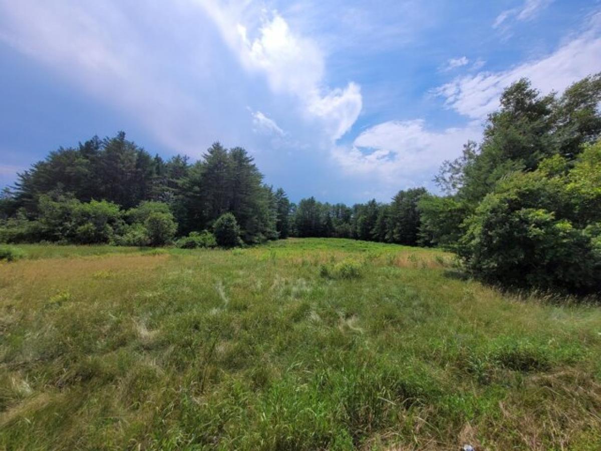 Picture of Residential Land For Sale in Fairfield, Maine, United States