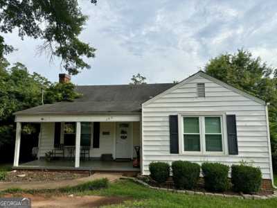 Home For Sale in Thomaston, Georgia