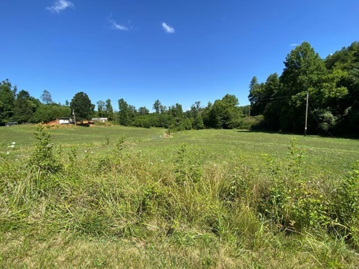 Picture of Residential Land For Sale in Murphy, North Carolina, United States