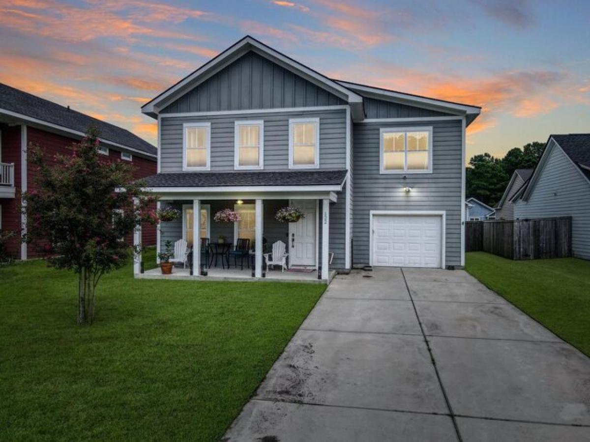 Picture of Home For Sale in Huger, South Carolina, United States