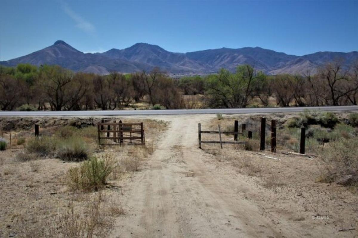 Picture of Residential Land For Sale in Weldon, California, United States