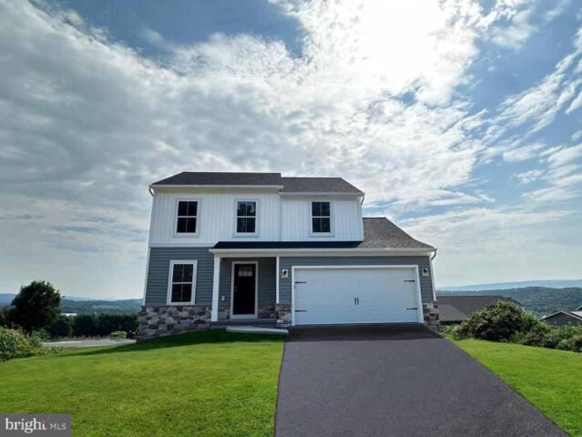 Picture of Home For Sale in Pine Grove, Pennsylvania, United States