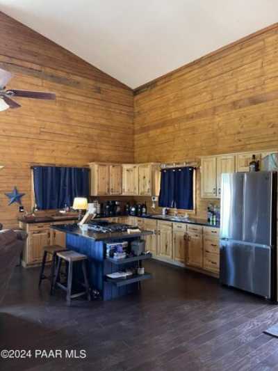 Home For Sale in Seligman, Arizona