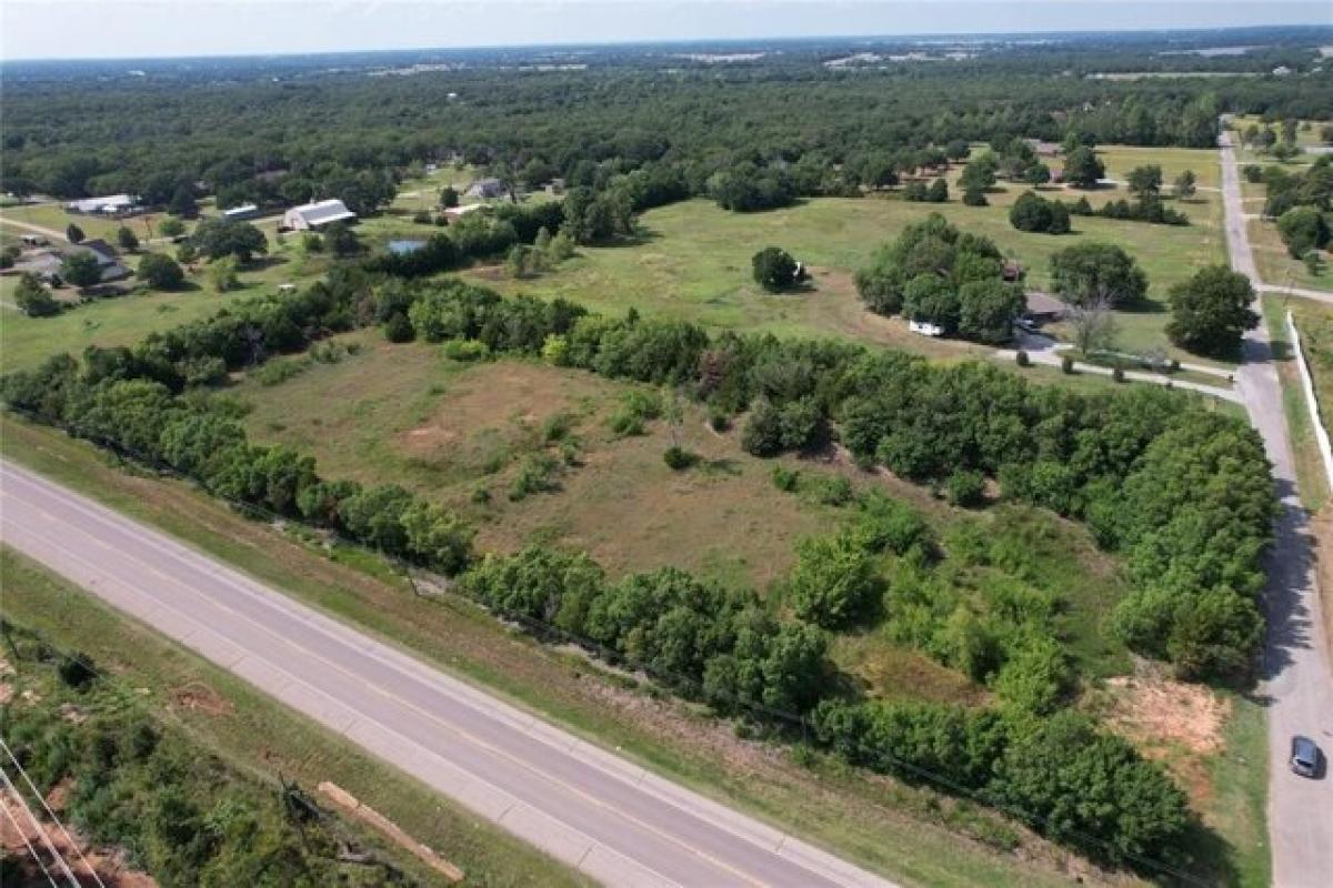 Picture of Residential Land For Sale in Tecumseh, Oklahoma, United States