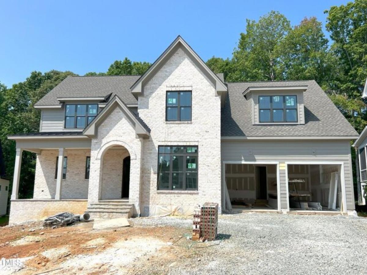 Picture of Home For Sale in Pittsboro, North Carolina, United States