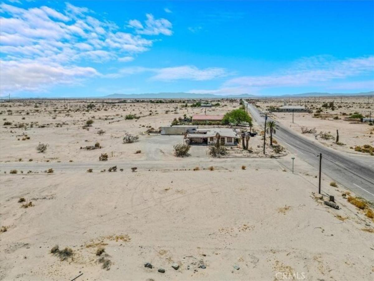 Picture of Residential Land For Sale in Thermal, California, United States