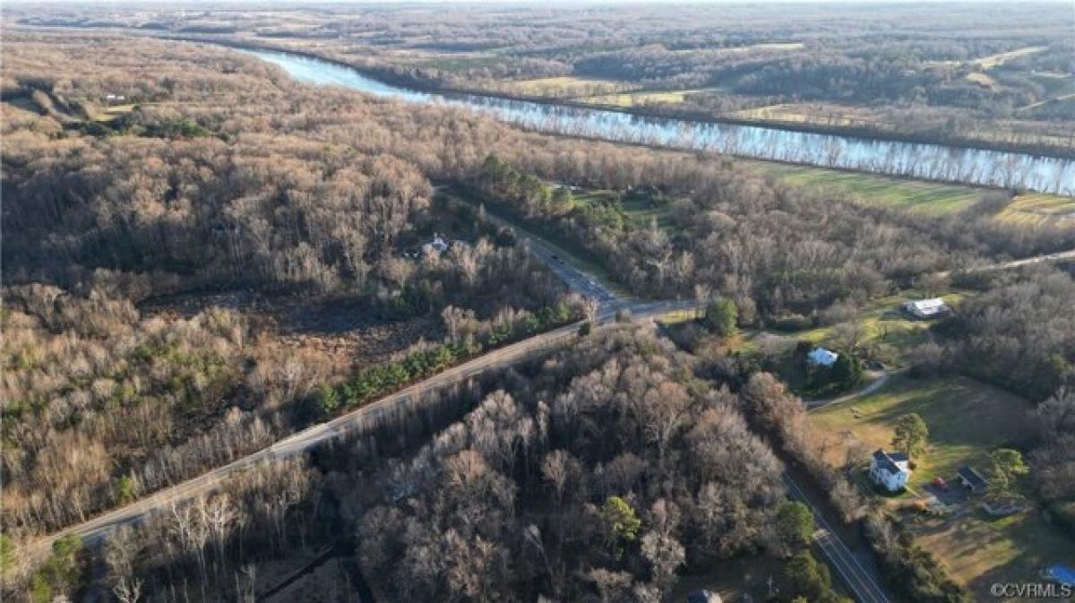 Picture of Residential Land For Sale in Maidens, Virginia, United States