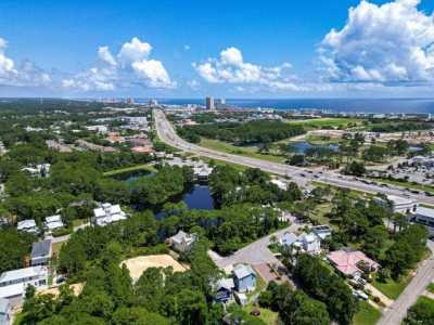 Home For Rent in Miramar Beach, Florida