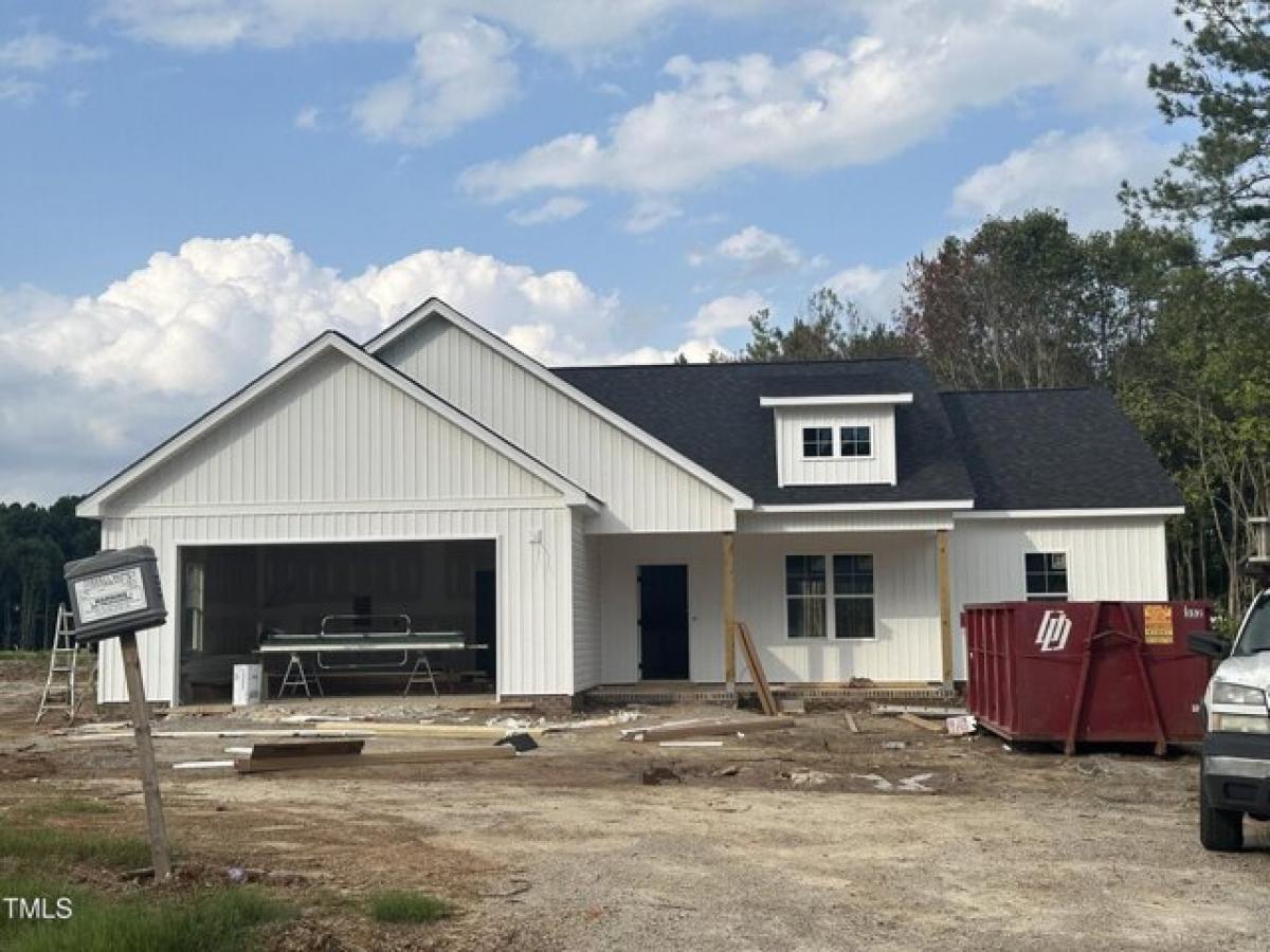 Picture of Home For Sale in Middlesex, North Carolina, United States