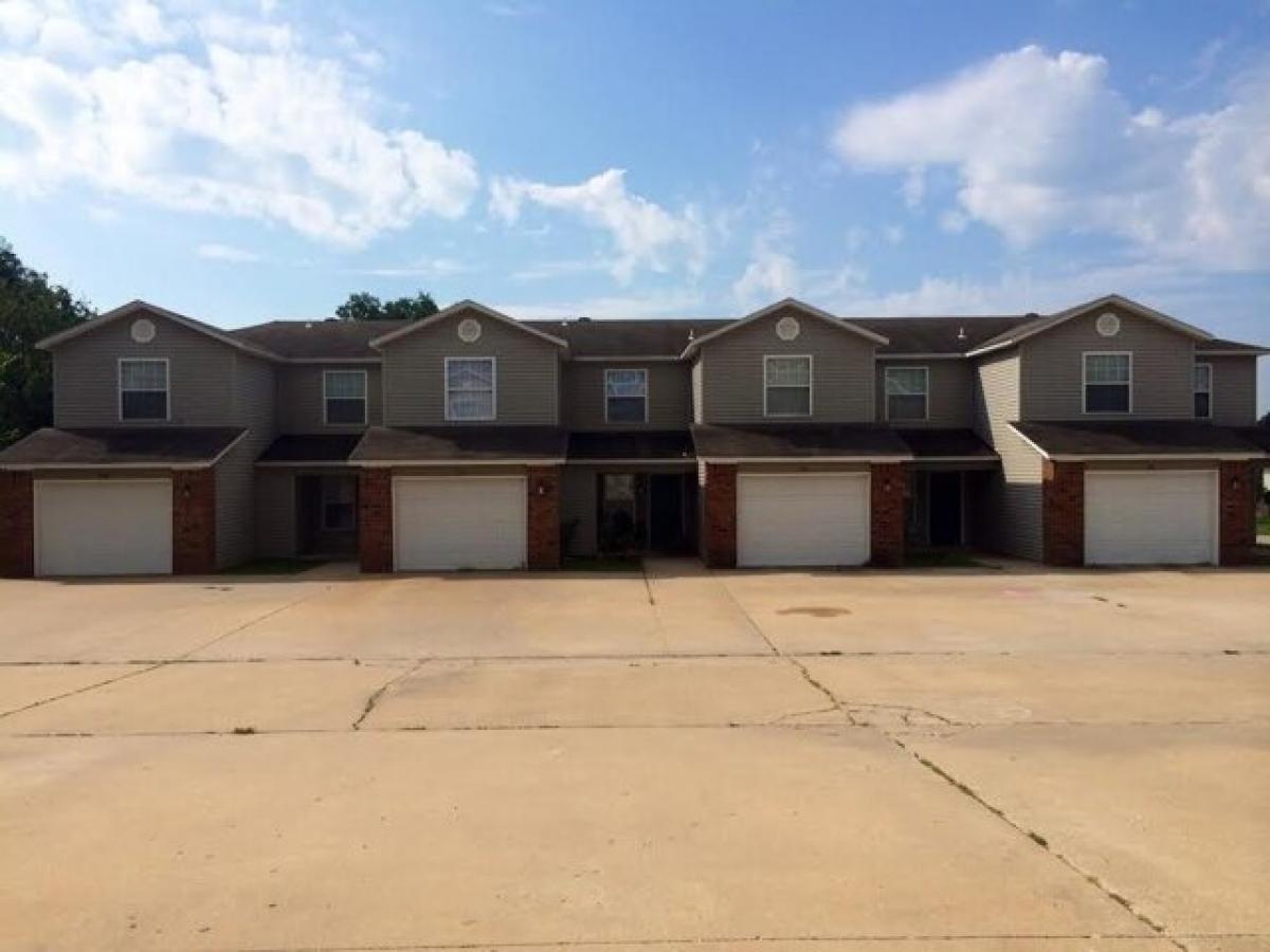 Picture of Home For Rent in Gravette, Arkansas, United States