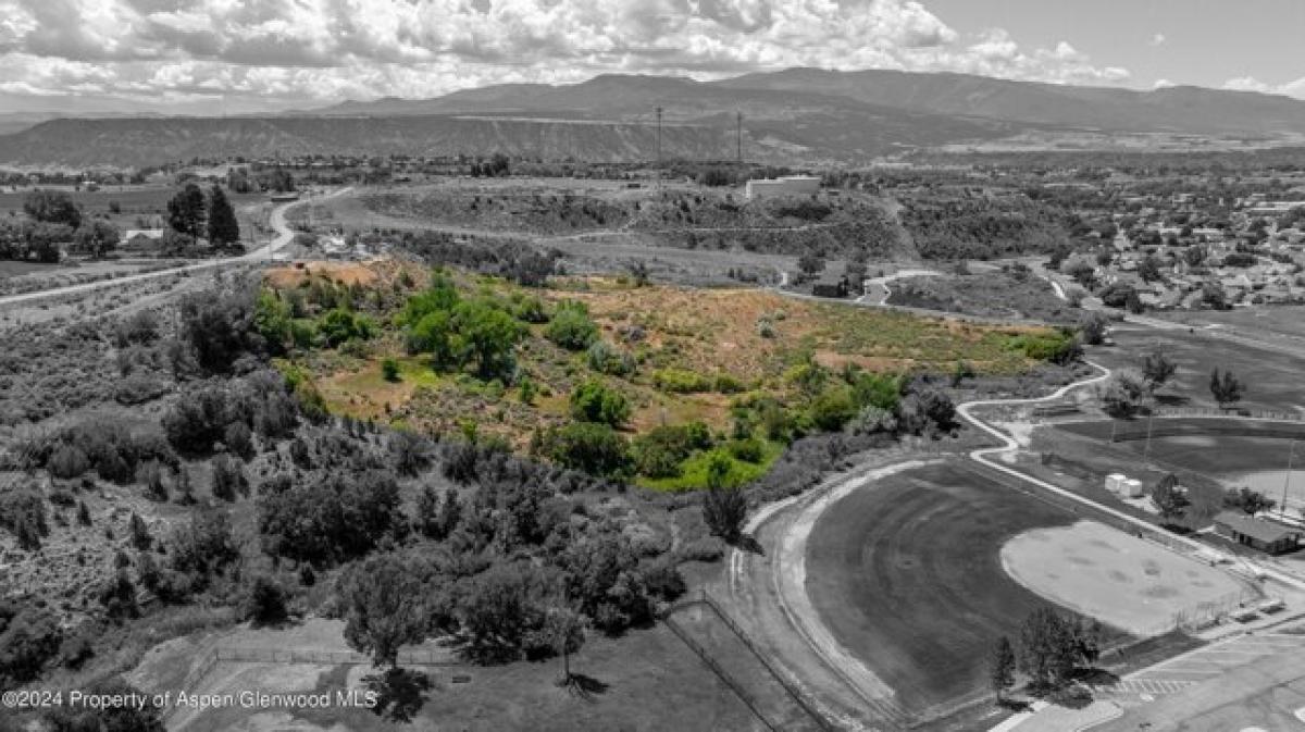 Picture of Residential Land For Sale in Rifle, Colorado, United States