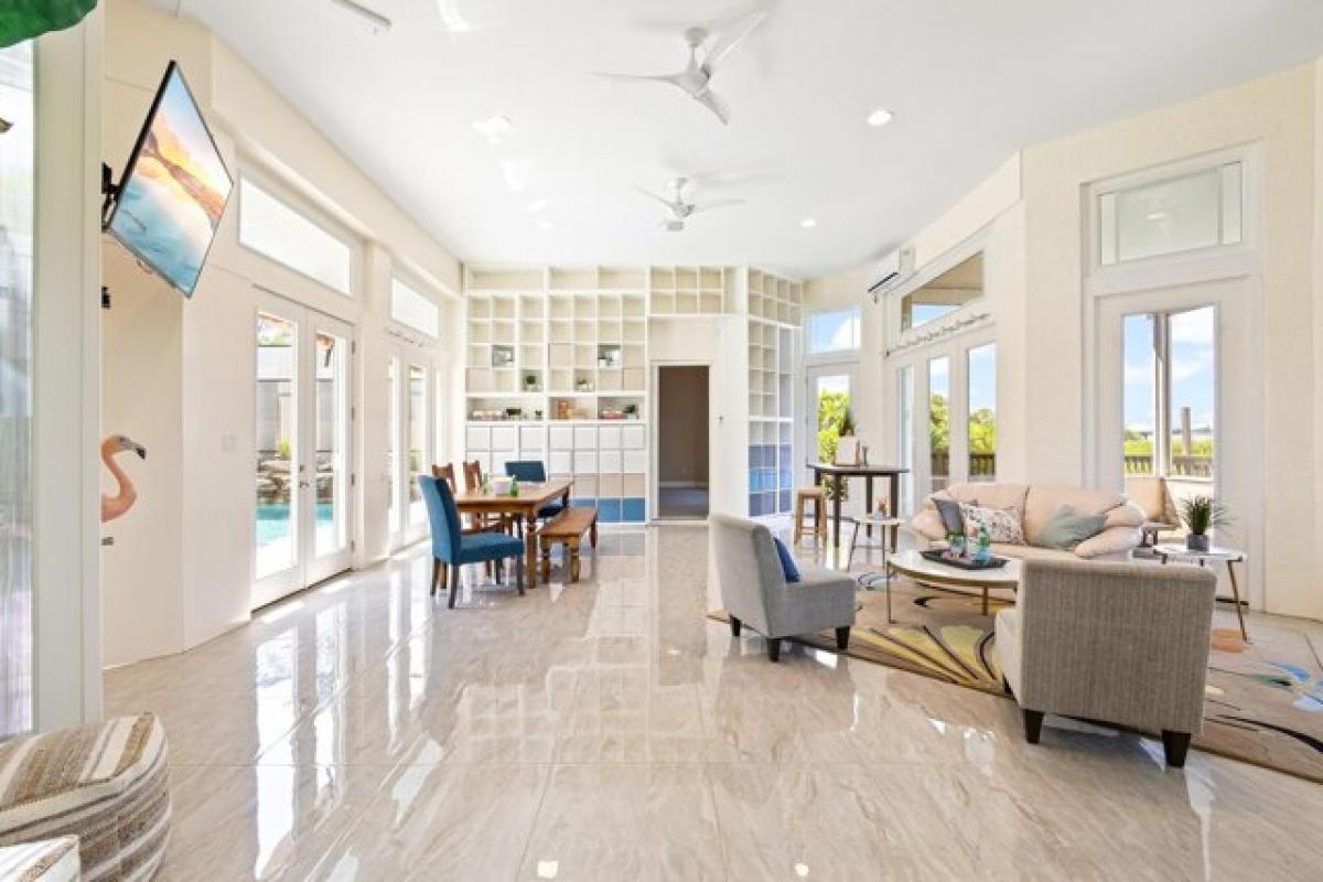 Picture of Home For Sale in Satellite Beach, Florida, United States