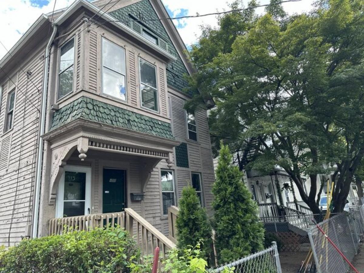 Picture of Home For Rent in New Haven, Connecticut, United States