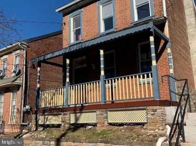 Home For Sale in Pottstown, Pennsylvania