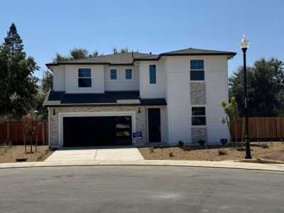 Home For Sale in Oakdale, California