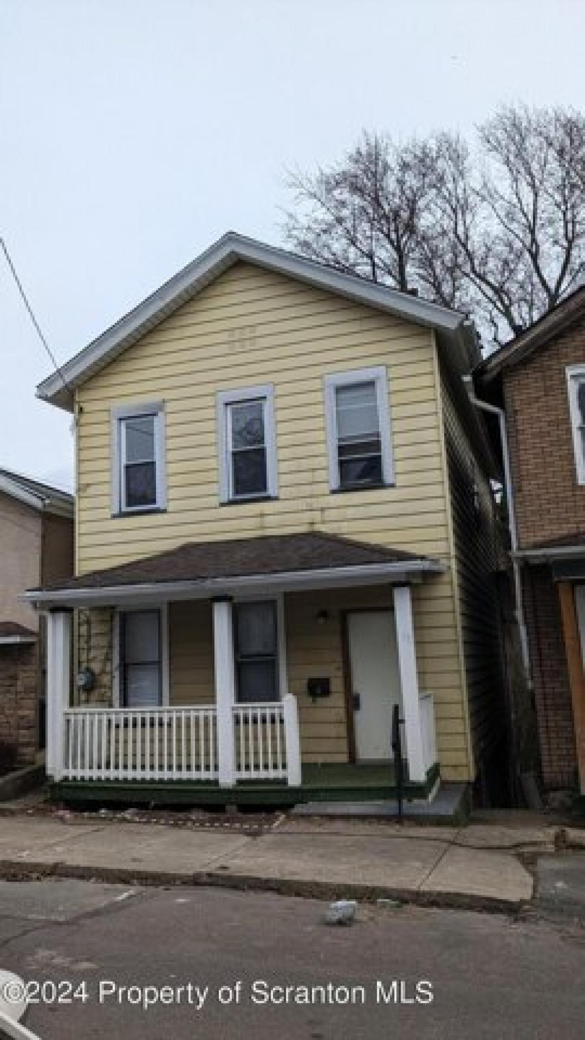 Picture of Home For Sale in Scranton, Pennsylvania, United States