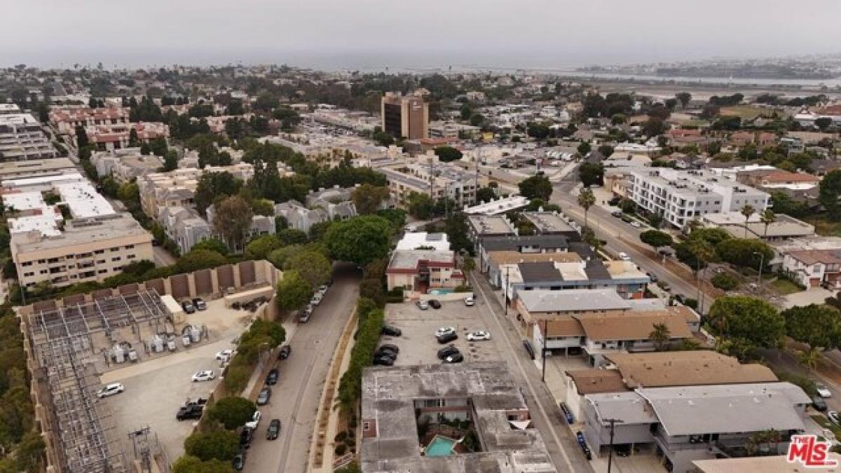 Picture of Home For Sale in Playa del Rey, California, United States