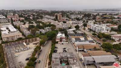 Home For Sale in Playa del Rey, California