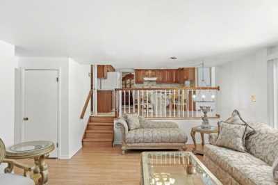 Home For Sale in Lansing, Illinois