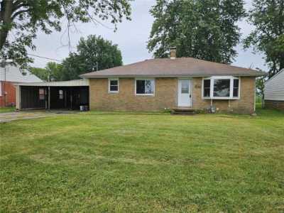 Home For Sale in Brighton, Illinois