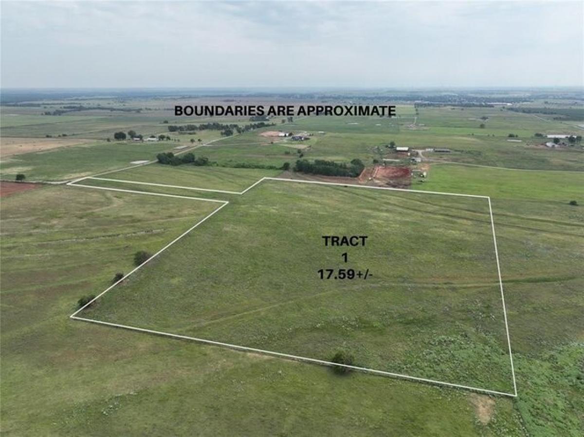 Picture of Residential Land For Sale in Minco, Oklahoma, United States