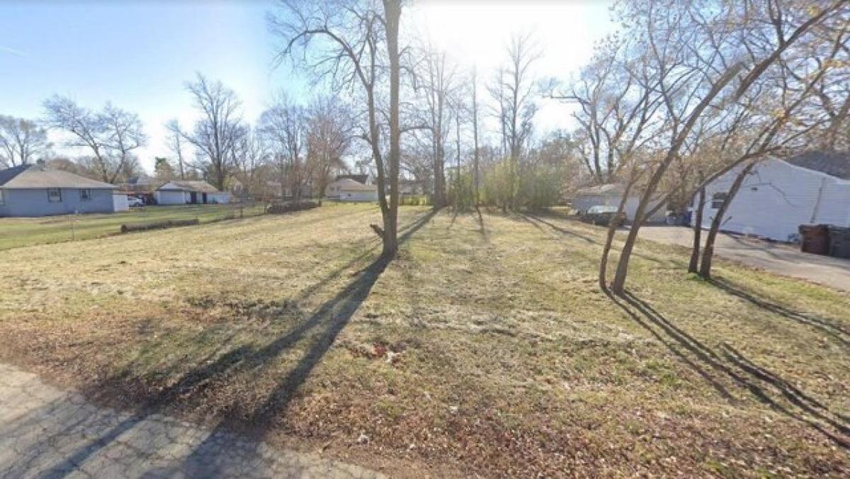 Picture of Residential Land For Sale in Lockport, Illinois, United States