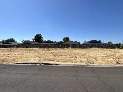 Residential Land For Sale in White City, Oregon