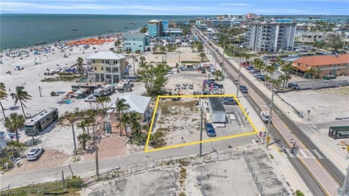 Picture of Residential Land For Sale in Fort Myers Beach, Florida, United States