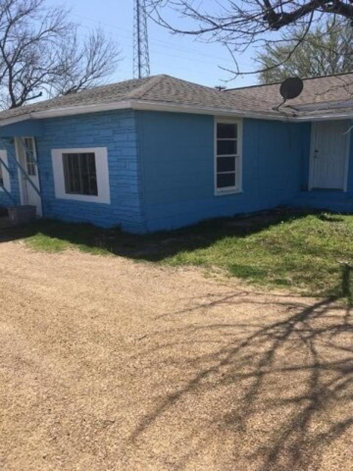 Picture of Home For Sale in Kemp, Texas, United States