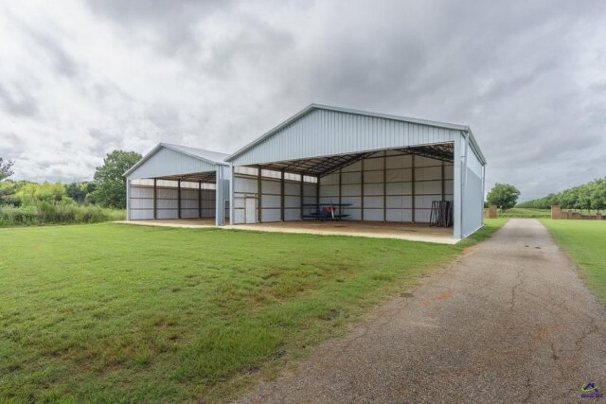 Picture of Home For Sale in Fort Valley, Georgia, United States